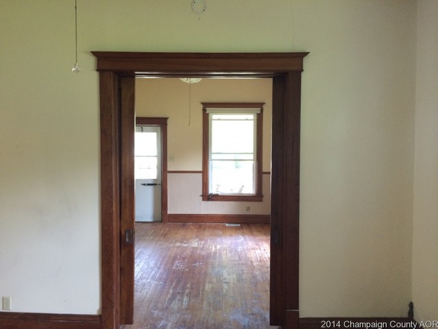 349 W Wing, Bement, IL 61813 photo 5
