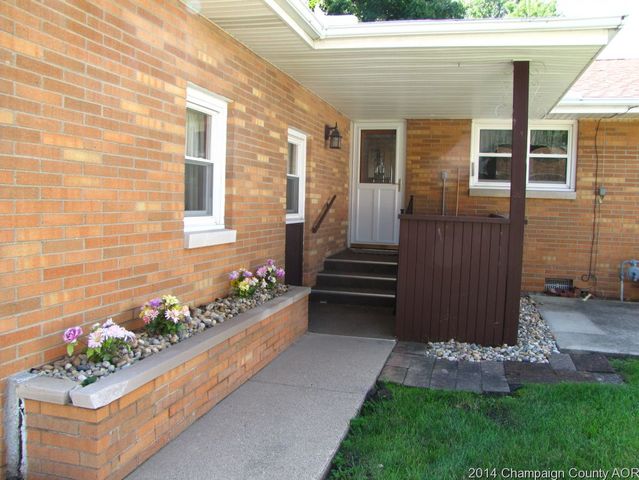 202 E Scott St, Tuscola, IL 61953 photo 13