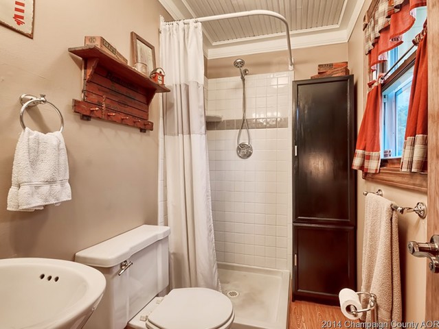301 E Thomas St, Ludlow, IL 60949 photo 12