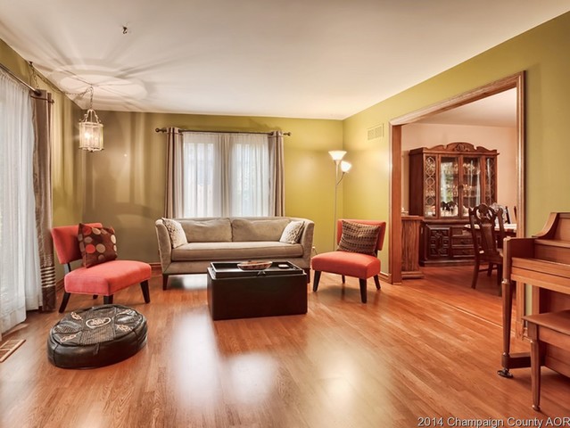 2103 Bristol Rd, Champaign, IL 61821 photo 5