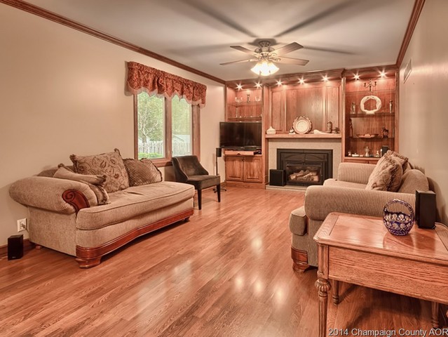 2103 Bristol Rd, Champaign, IL 61821 photo 11