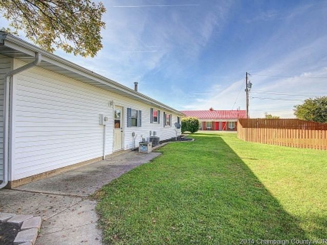 10 Bennett Dr, Monticello, IL 61856 photo 22