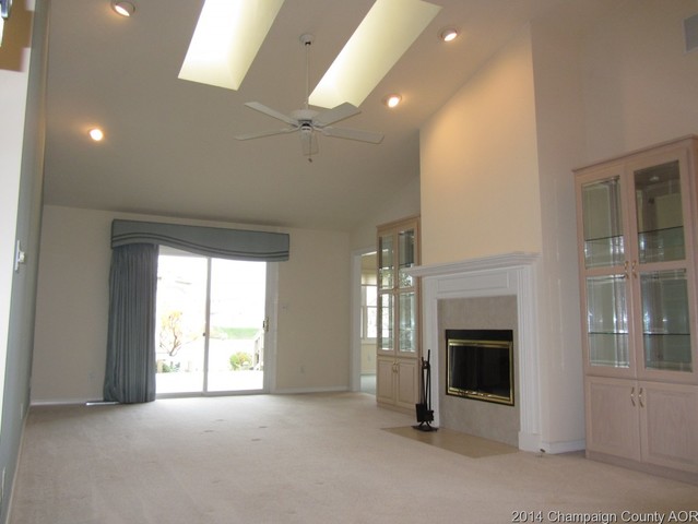 2516 Windward Blvd, Champaign, IL 61821 photo 3