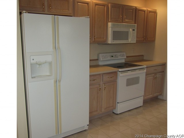 2516 Windward Blvd, Champaign, IL 61821 photo 7
