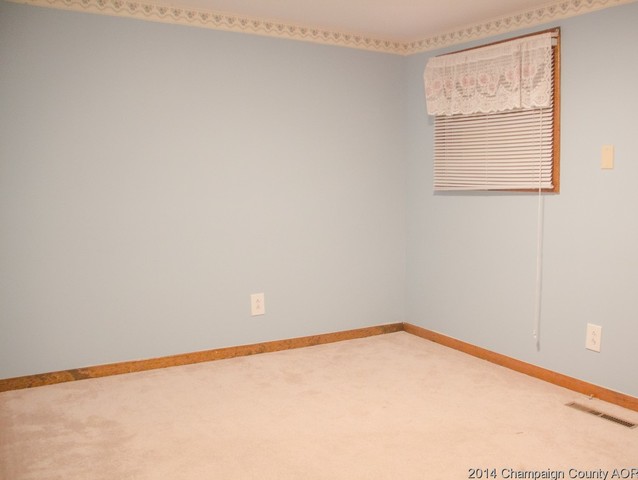 403 E Mcclelland St, Monticello, IL 61856 photo 16