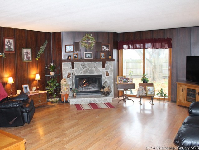 14000 E Cr 980 N Rd, Georgetown, IL 61846 photo 3