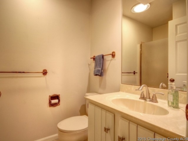 2801 Galen Dr, Champaign, IL 61821 photo 18