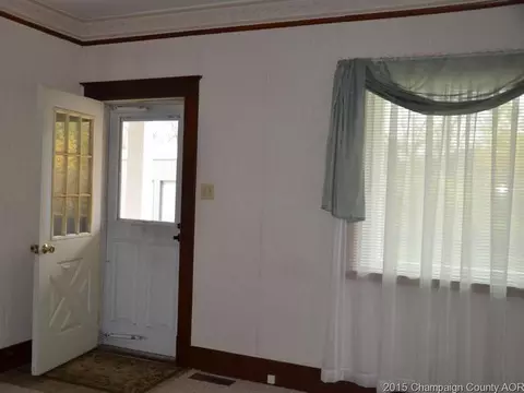 202 E North 2nd, La Place, IL 61936 photo 3