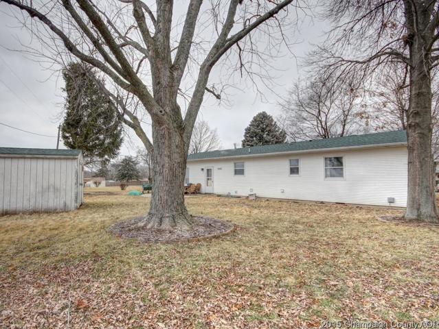 307 Eisenhower Dr, Philo, IL 61864 photo 21