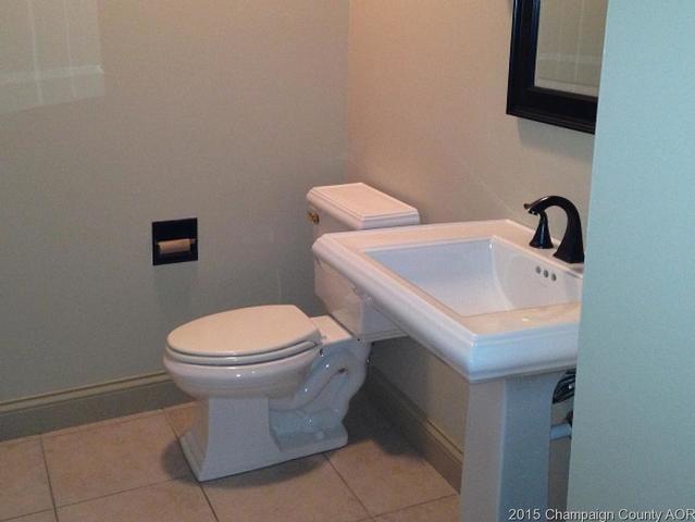 2601 Windward Blvd, Champaign, IL 61821 photo 12