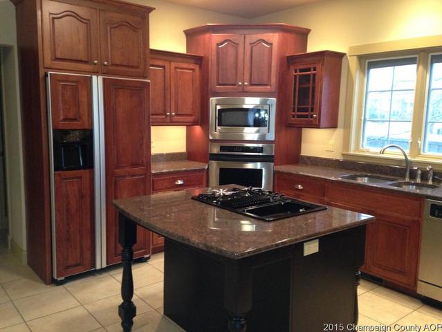2601 Windward Blvd, Champaign, IL 61821 photo 10
