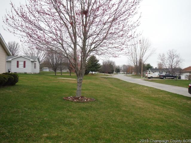 605 Valley View Dr, Philo, IL 61864 photo 22