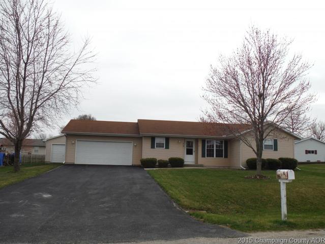 605 Valley View Dr, Philo, IL 61864 photo 1