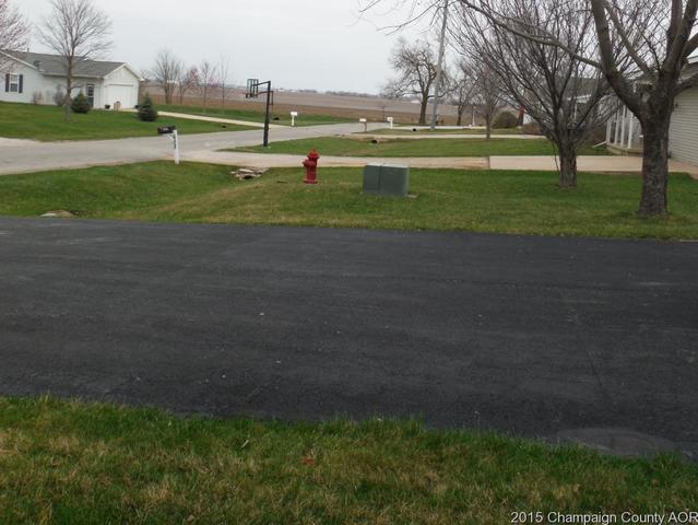 605 Valley View Dr, Philo, IL 61864 photo 21