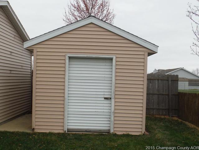 605 Valley View Dr, Philo, IL 61864 photo 20