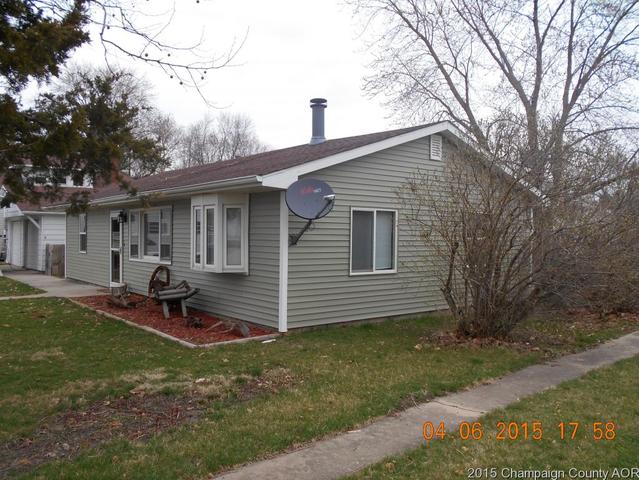 206 N Main St, Fithian, IL 61844 photo 2