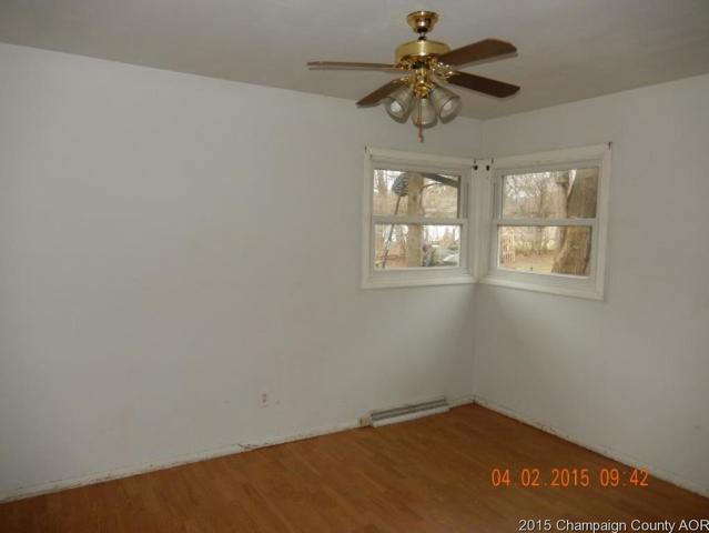1218 Paula Dr, Champaign, IL 61821 photo 7