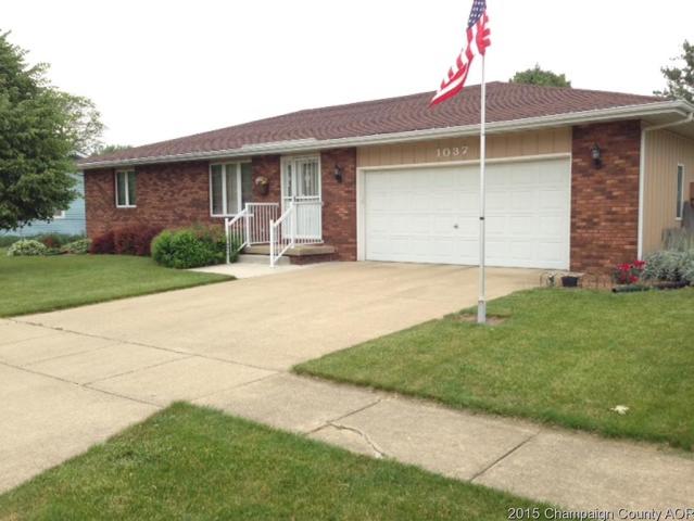 1037 Pinecrest Dr, Rantoul, IL 61866 photo 1