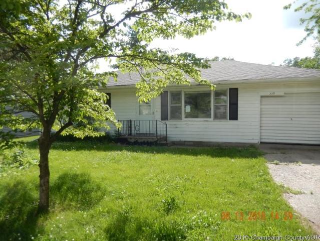 223 S Elm St, Arthur, IL 61911 photo 1