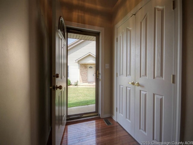 2522 Windward, Champaign, IL 61821 photo 3