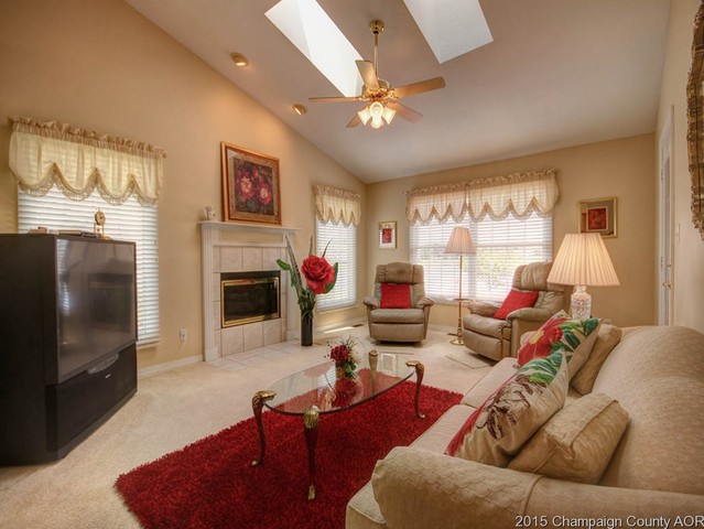 2522 Windward, Champaign, IL 61821 photo 12