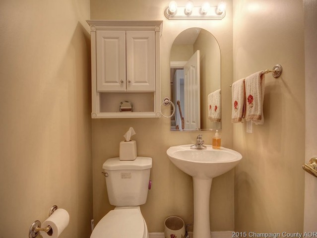 2522 Windward, Champaign, IL 61821 photo 11
