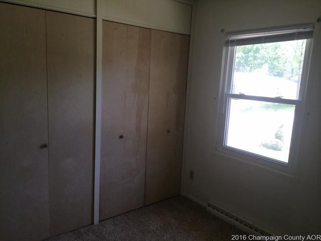 2904 Willowpark Dr, Champaign, IL 61821 photo 7