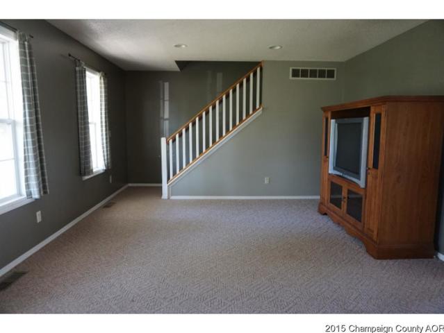110 E Benham, Tolono, IL 61880 photo 6