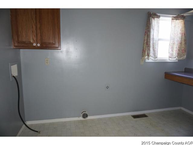 110 E Benham, Tolono, IL 61880 photo 14