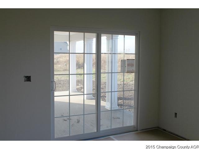 404 Corey Ln, Champaign, IL 61822 photo 5