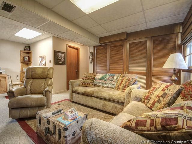 2308 Brett Dr, Champaign, IL 61821 photo 15