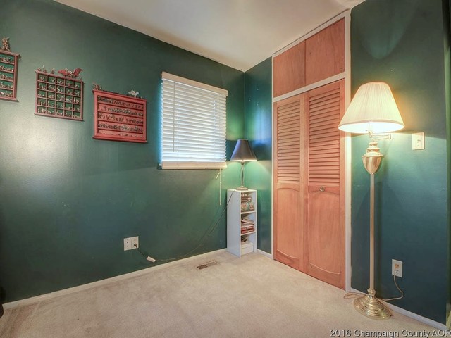 807 Maplepark Dr, Champaign, IL 61821 photo 12