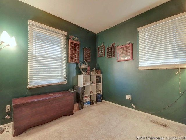 807 Maplepark Dr, Champaign, IL 61821 photo 11