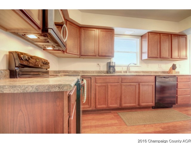 420 John St, Paxton, IL 60957 photo 13