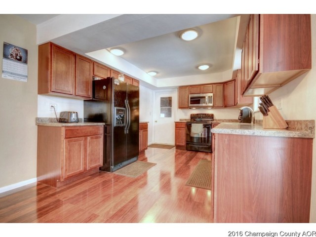 420 John St, Paxton, IL 60957 photo 10