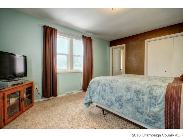 420 John St, Paxton, IL 60957 photo 16