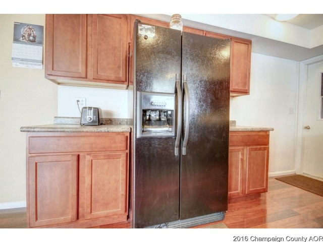 420 John St, Paxton, IL 60957 photo 11