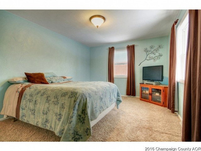 420 John St, Paxton, IL 60957 photo 15