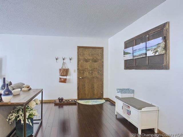 1406 Devonshire Dr, Champaign, IL 61821 photo 10