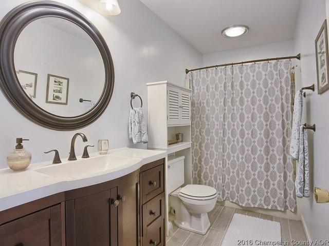 1406 Devonshire Dr, Champaign, IL 61821 photo 18