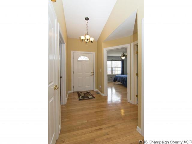 1612 Windward Pt, Champaign, IL 61821 photo 2