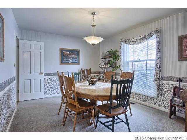 2115 Bristol Rd, Champaign, IL 61821 photo 5