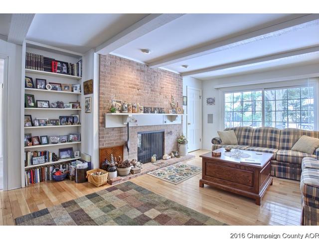 2115 Bristol Rd, Champaign, IL 61821 photo 9