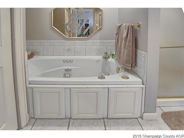 2115 Bristol Rd, Champaign, IL 61821 photo 19