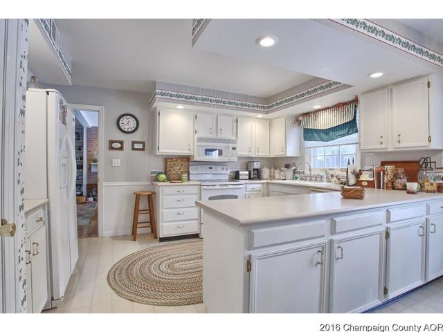 2115 Bristol Rd, Champaign, IL 61821 photo 12