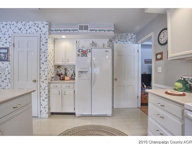 2115 Bristol Rd, Champaign, IL 61821 photo 11