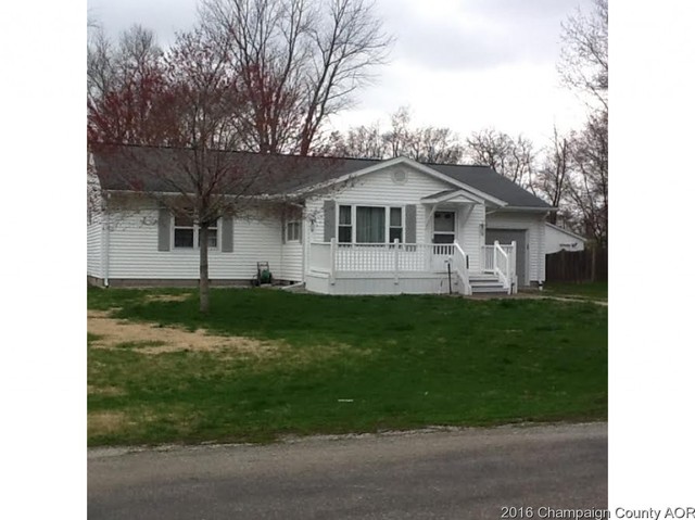 633 N Piatt St, Bement, IL 61813 photo 1