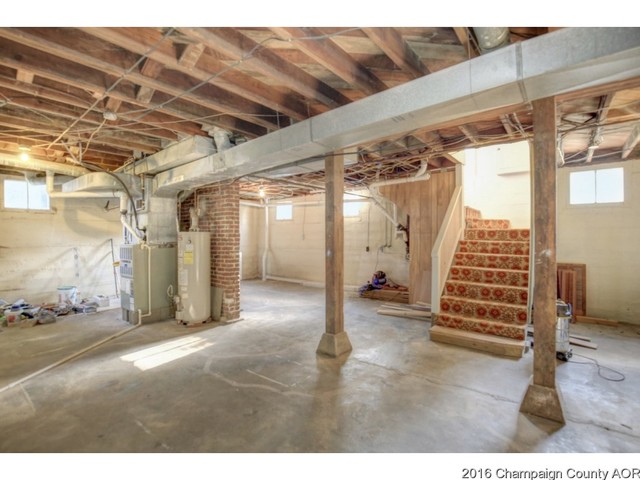 119 E Bond St, Monticello, IL 61856 photo 22