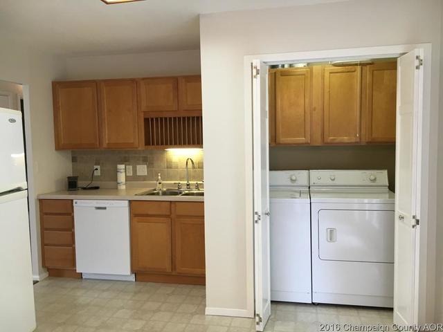 809 S Duncan Rd, Champaign, IL 61821 photo 4