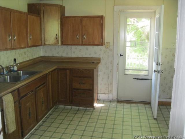 321 E Marion St, Monticello, IL 61856 photo 8